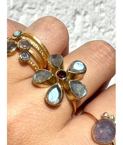 Paloma Stella - Bague Flower Labradorite